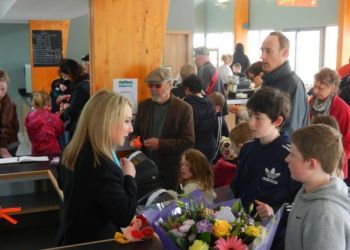 Sarah 2520Foley 2520at 2520the 2520reception 2520desk 2520in 2520the 2520new 2520Tralee 2520Bay 2520Wetlands 2520Centre